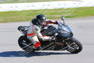media/Jan-20-2023-Fastrack Riders (Fri) [[f2ad32aba3]]/Level 1/session 3 turn 9/